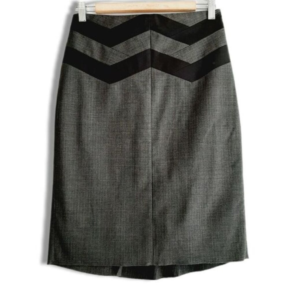 BCBG / Max Azria Julia Wool Blend Pencil Skirt Back Pleat Grey Sz 0